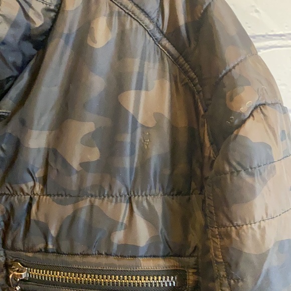 William Rast Camo Puffer Jacket - Picture 8 of 16